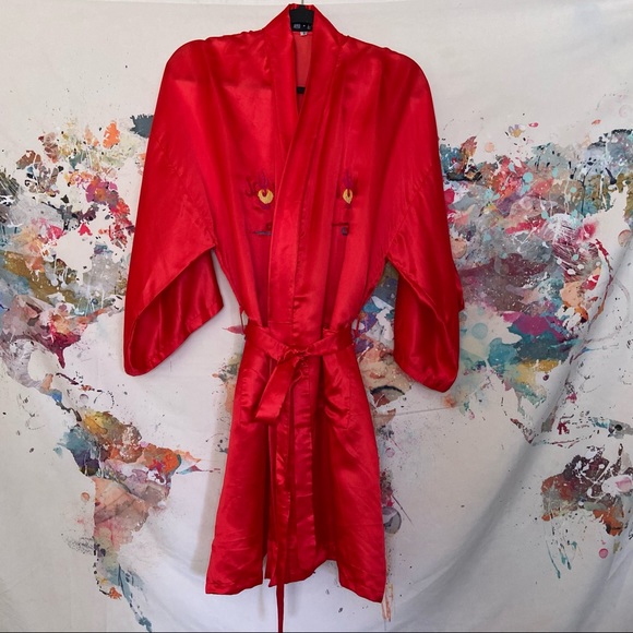 Chinese silk blend embroidered dragon belted robe 🐲 - Picture 3 of 11